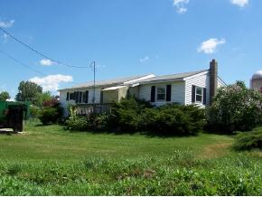 17 West Shore Road
