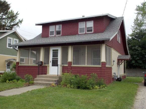 17 Whitney Street