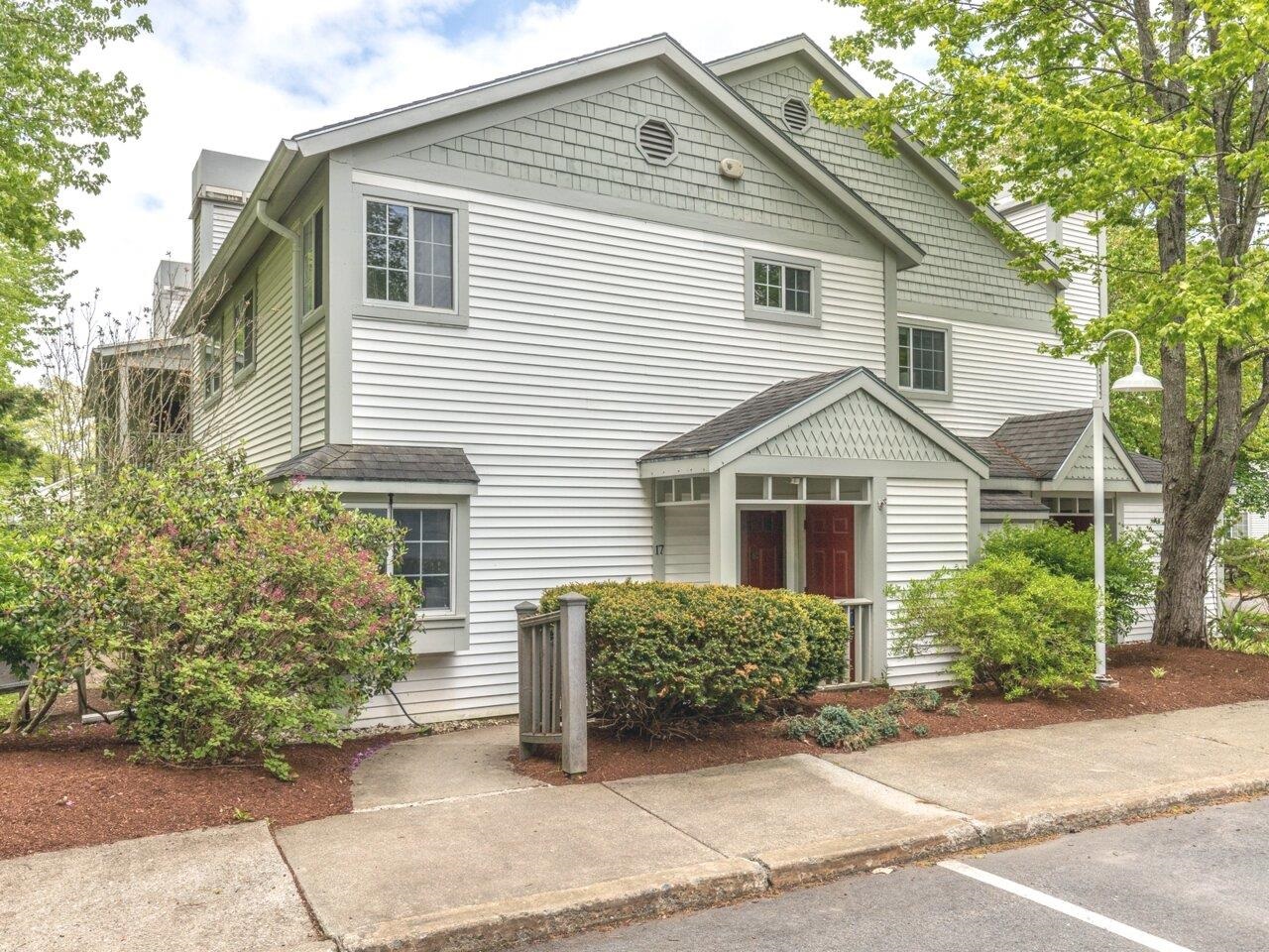 17 Winding Brook Drive, South Burlington