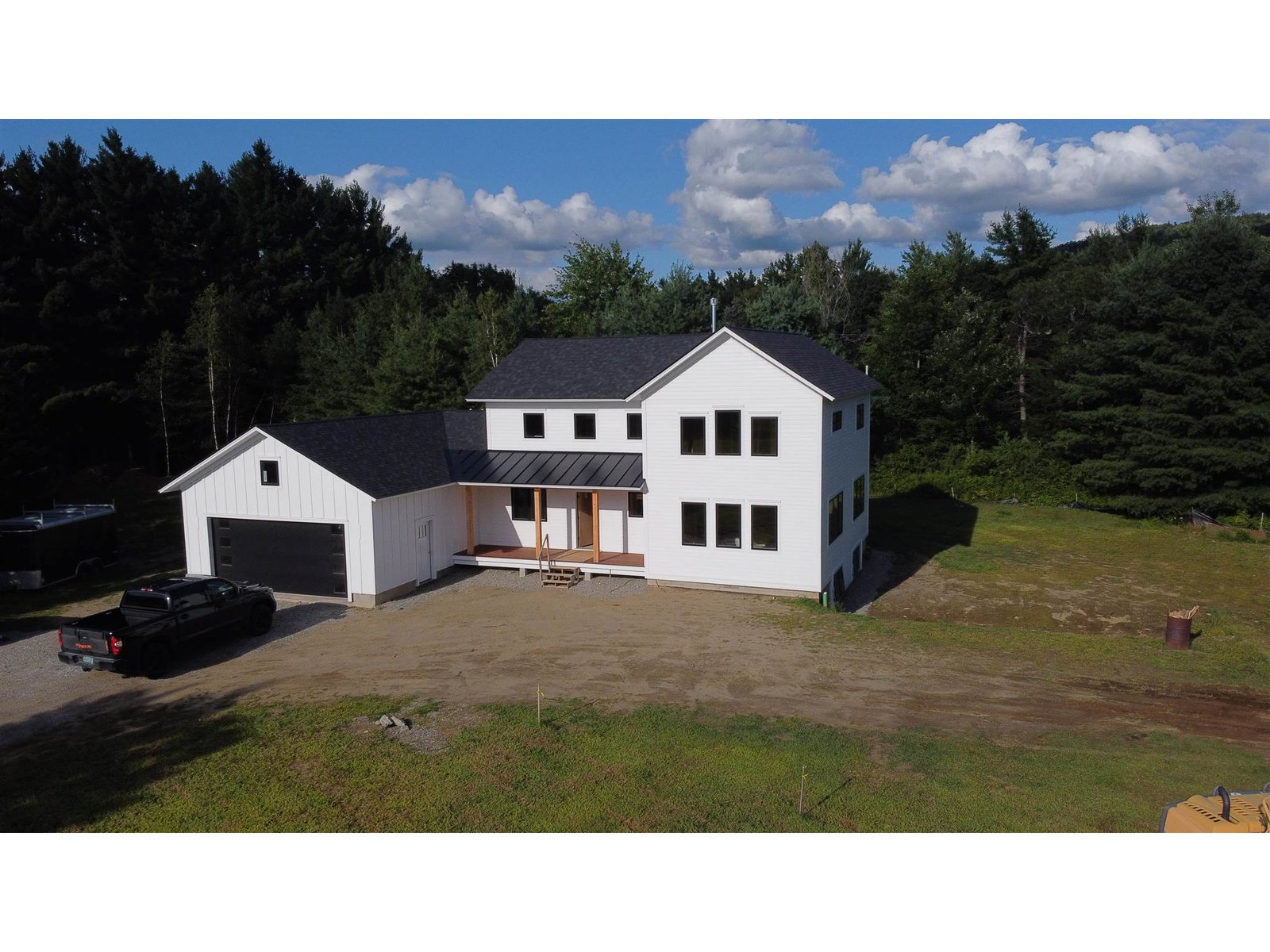 17 Winding Brook Road