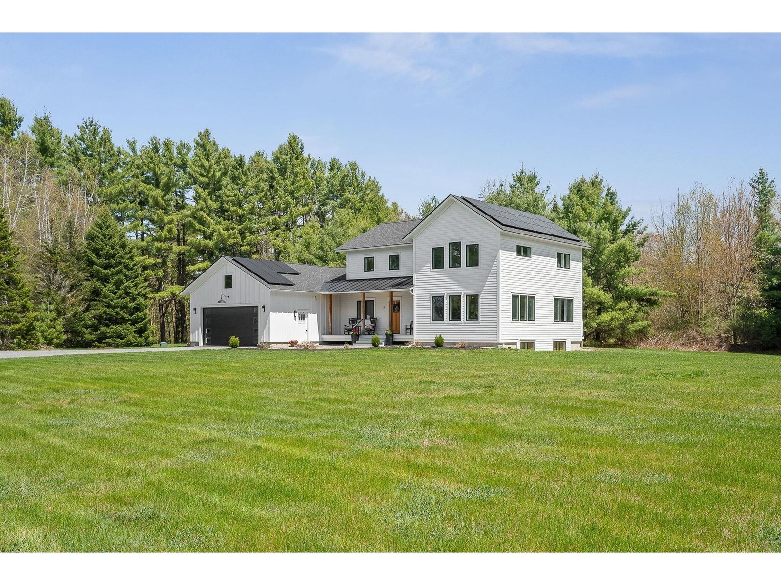 17 Winding Brook Road