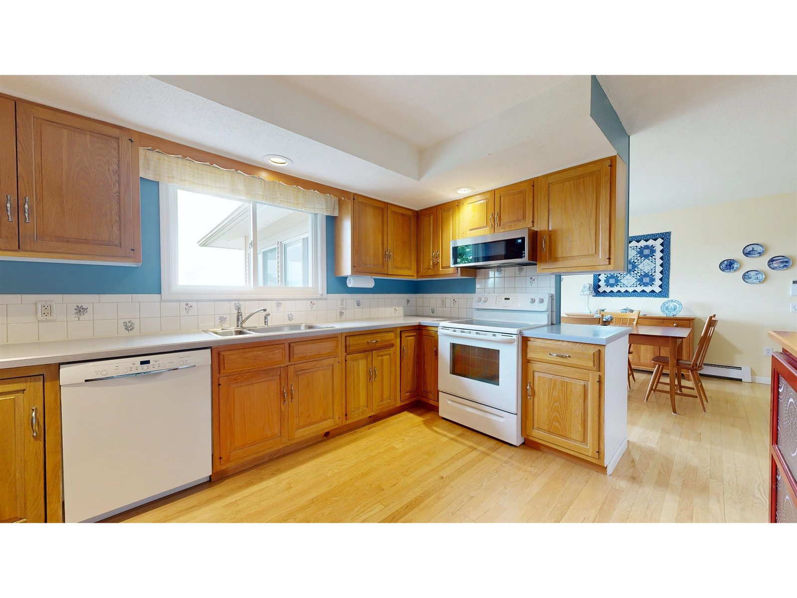 170 Biscayne Heights