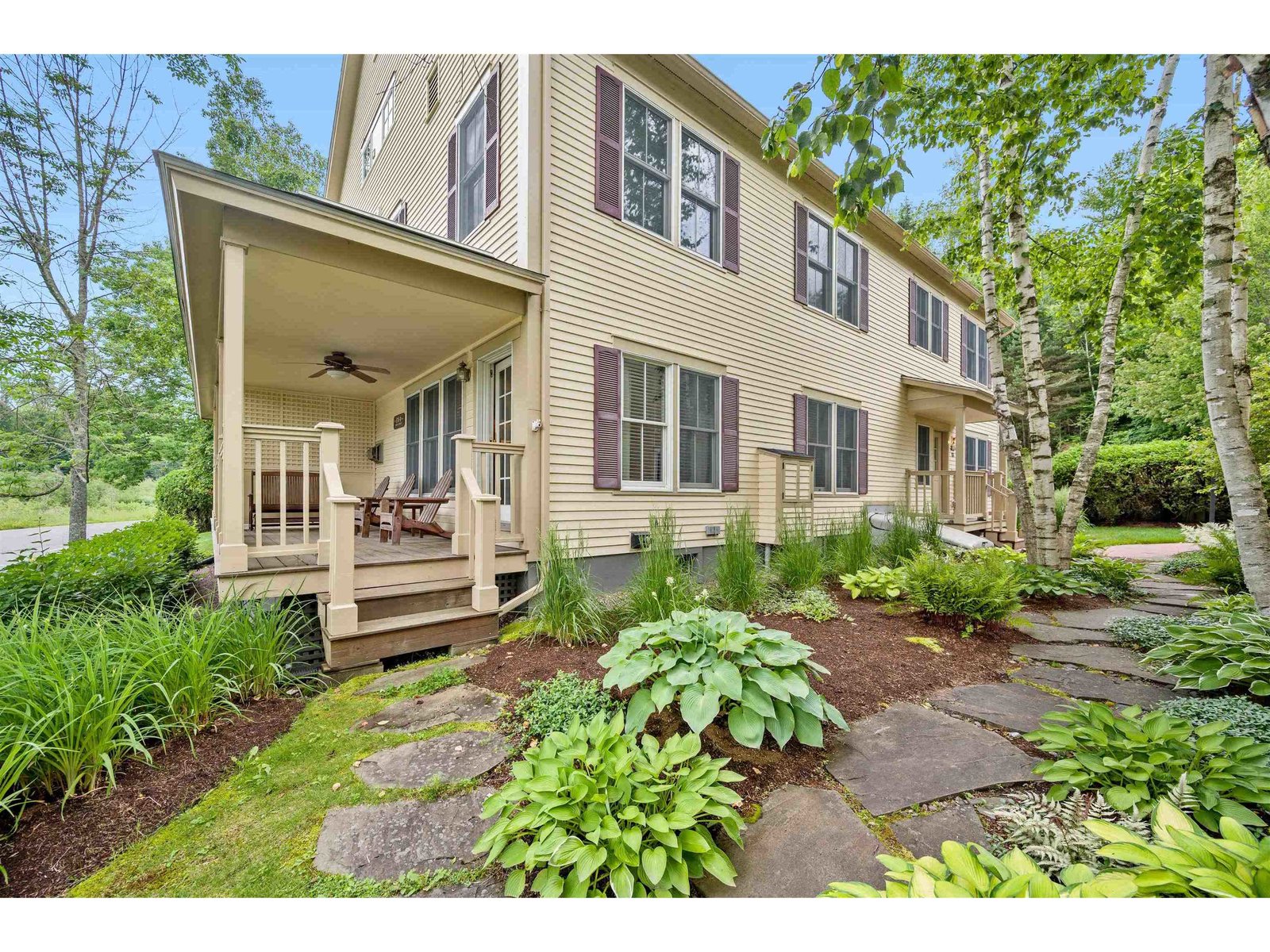 Porch for 170 B