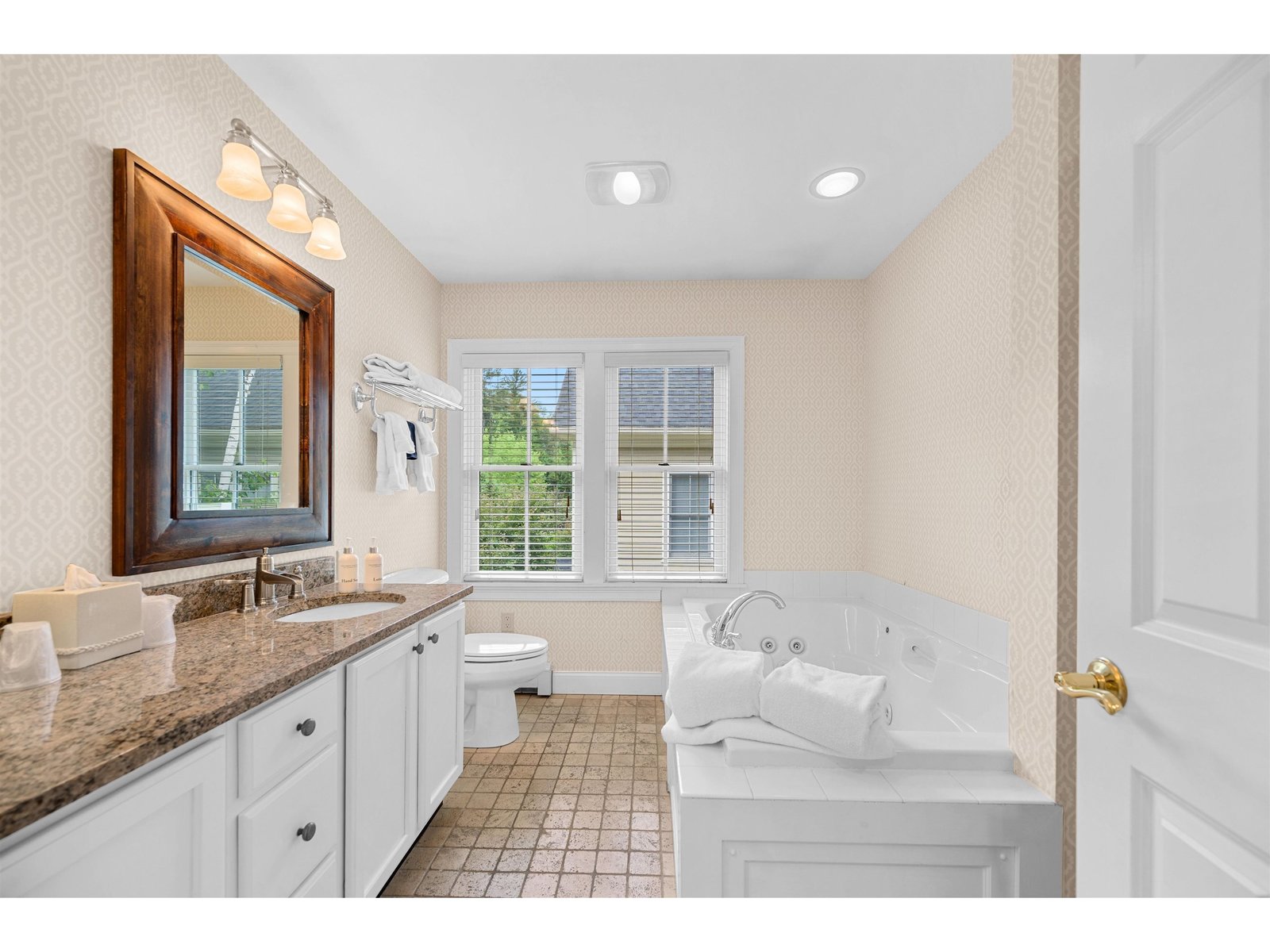 Master Bath