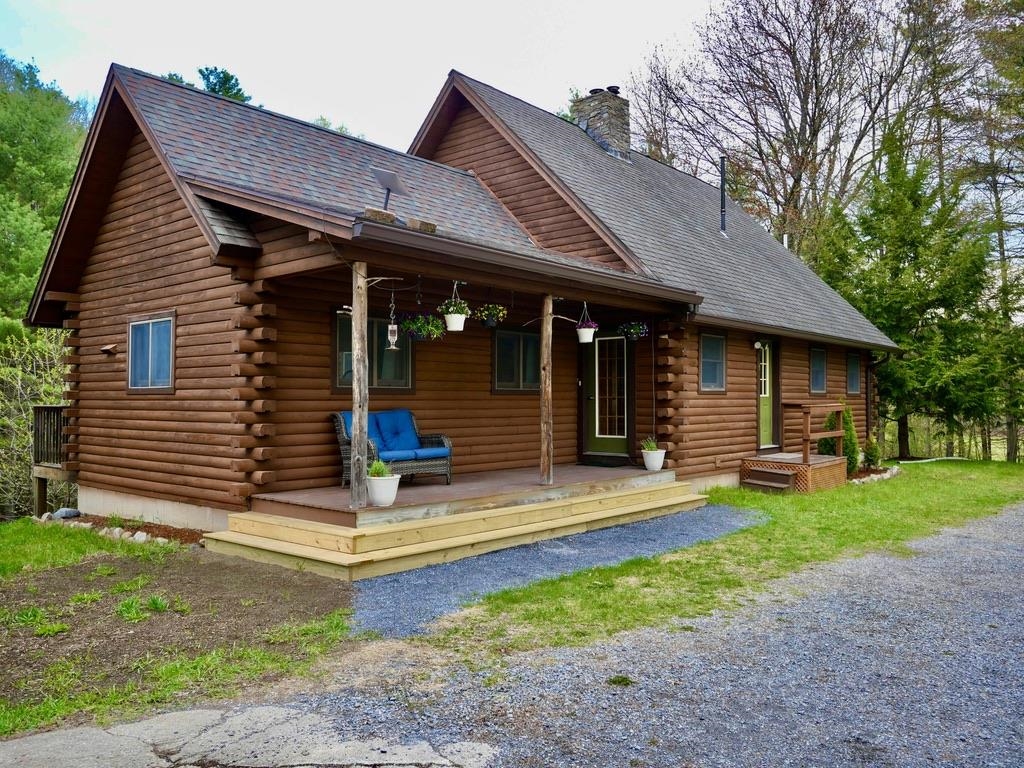 170 Needham Hill Road, Orwell