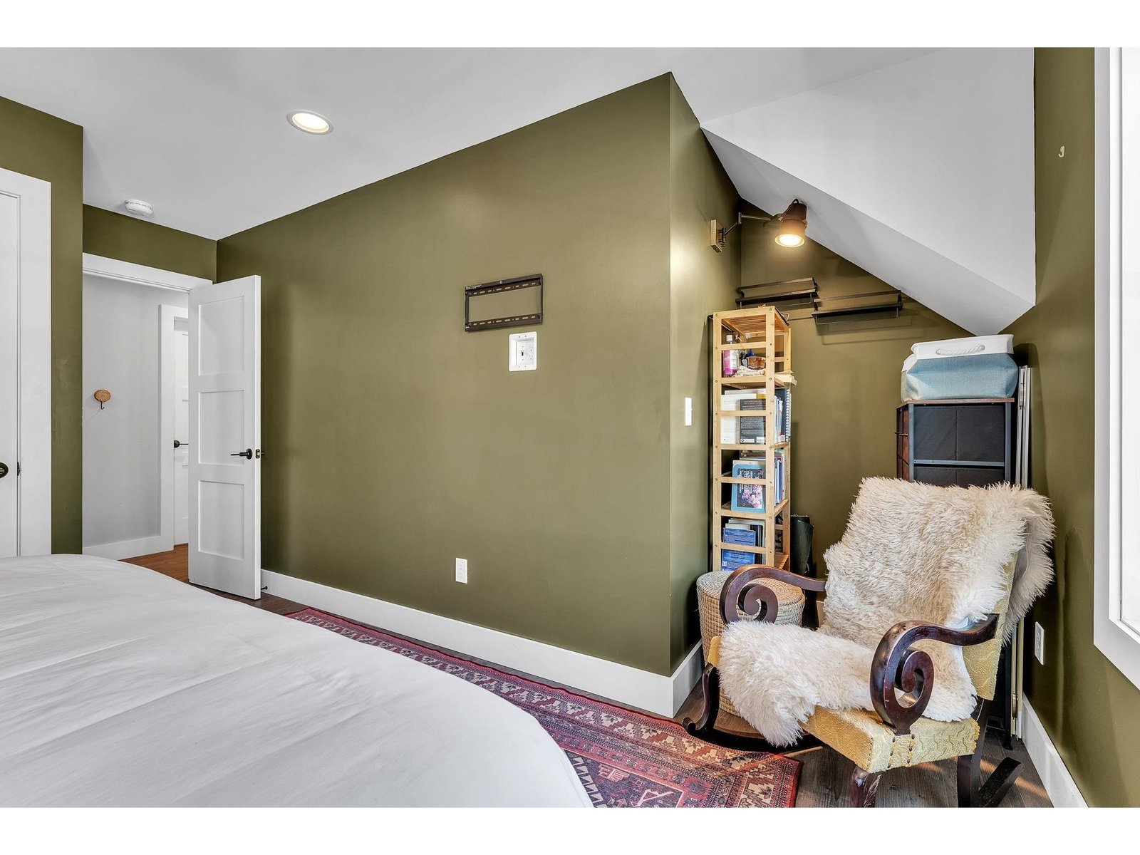 170 Pleasant Valley Road