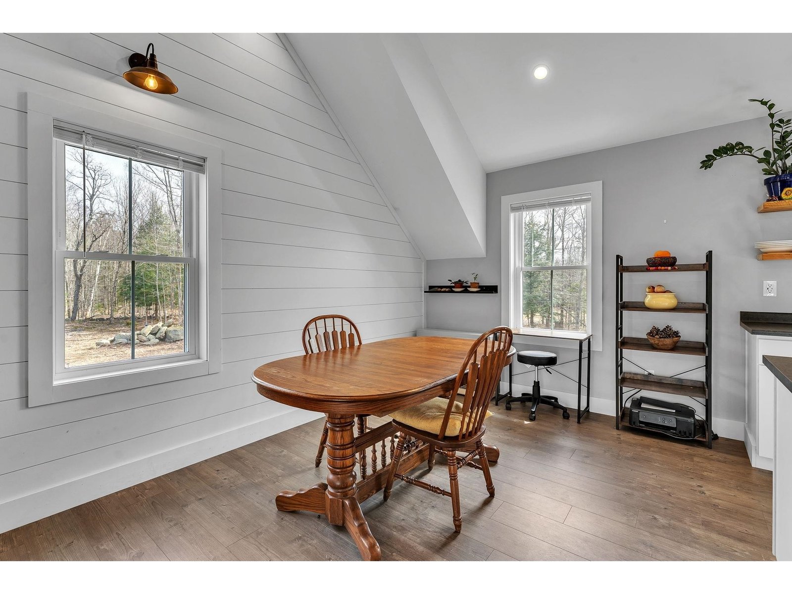 170 Pleasant Valley Road