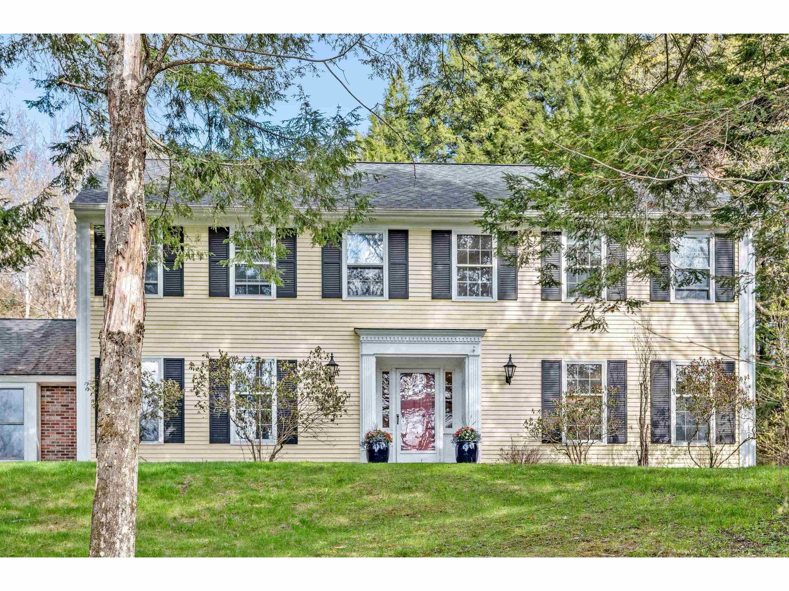170 Spring Hollow Lane