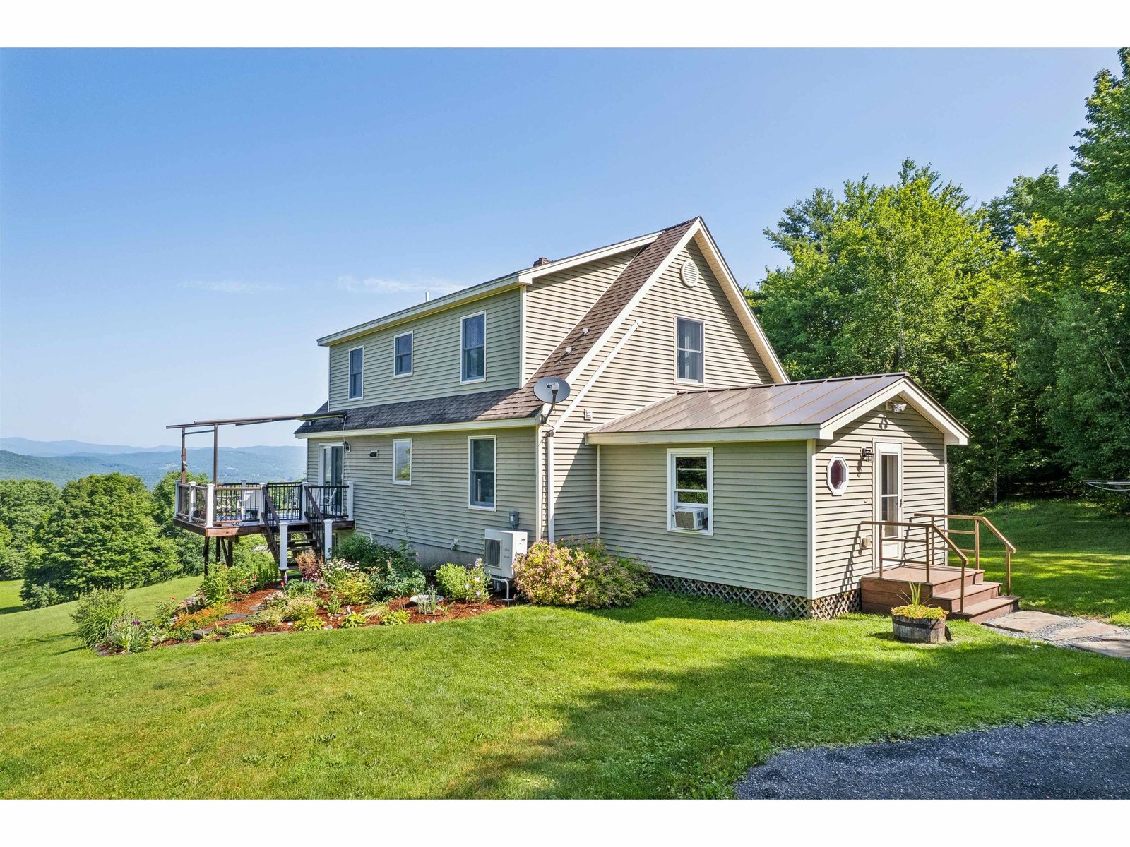 1702 Sanders Road
