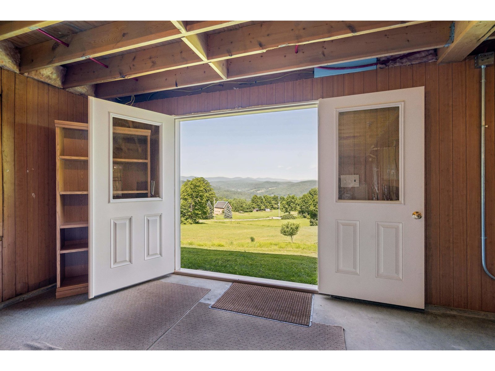 1702 Sanders Road