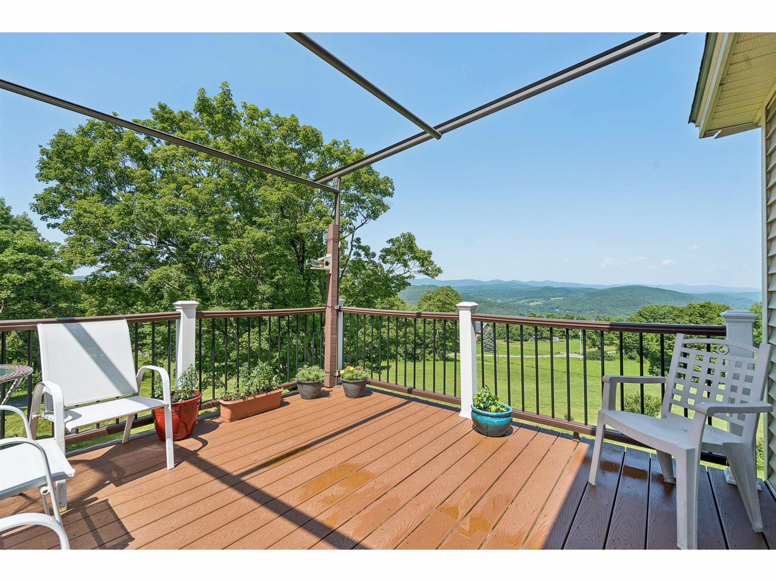 1702 Sanders Road