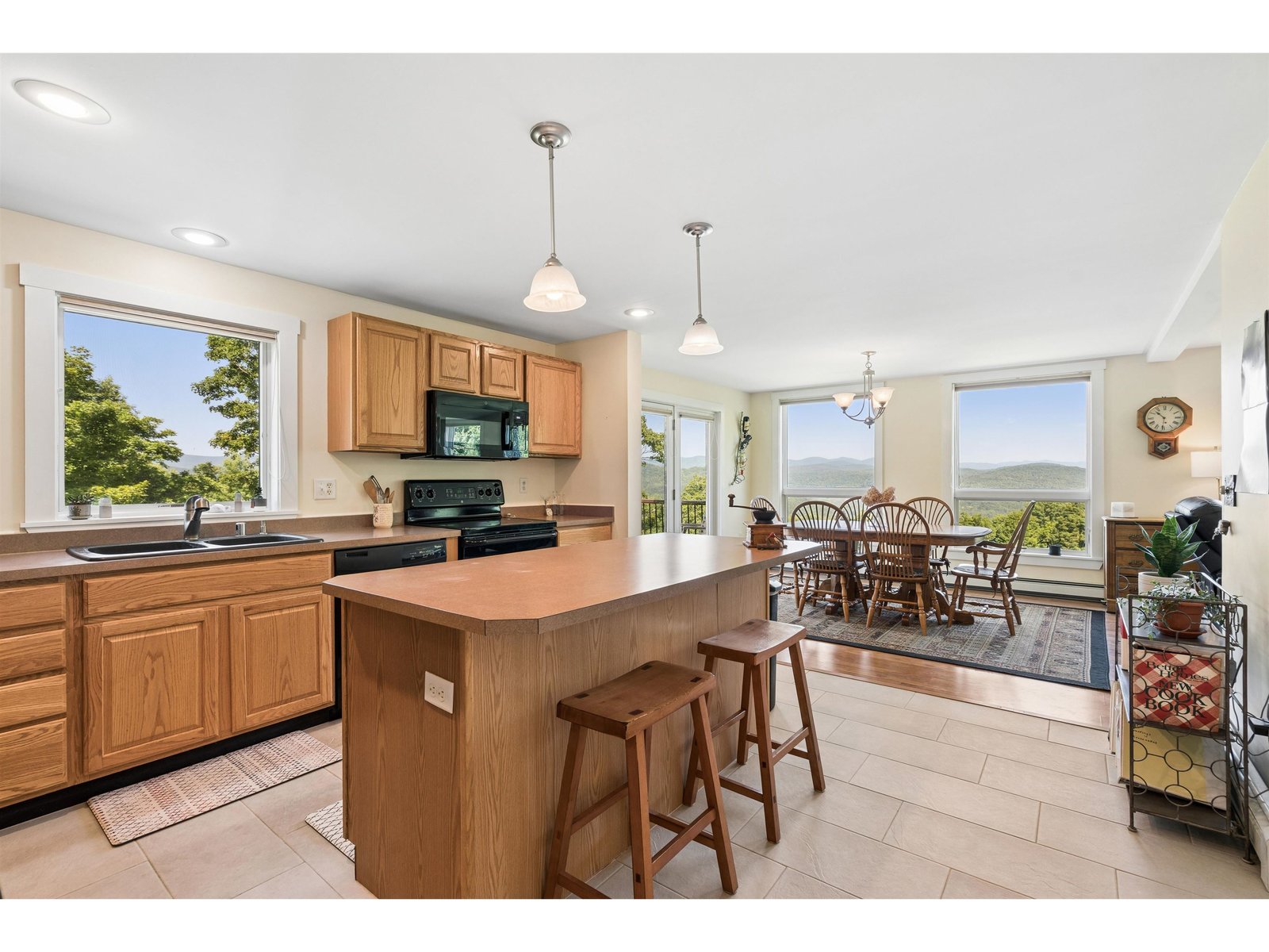 1702 Sanders Road