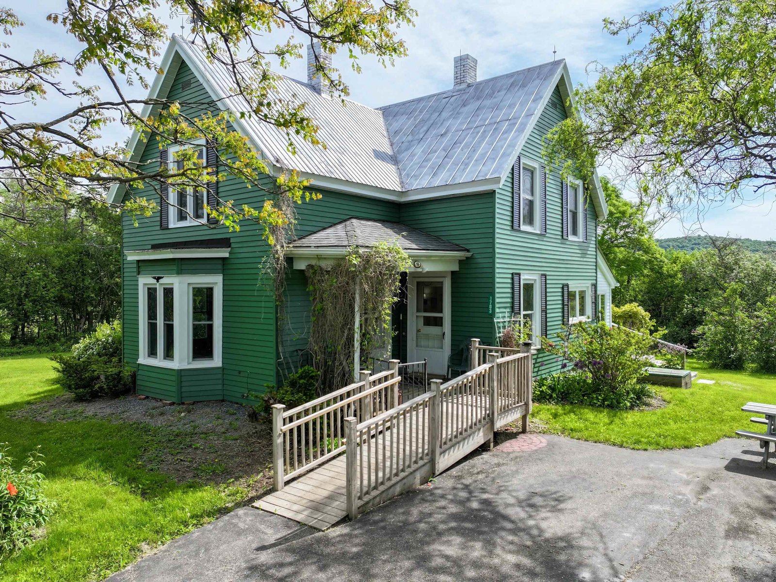 1703 Crown Point Road, Bridport