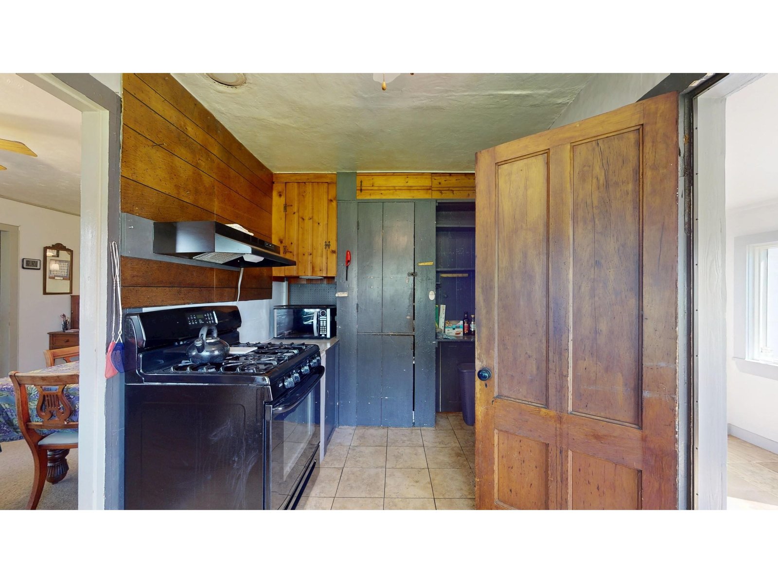 1703 Crown Point Road