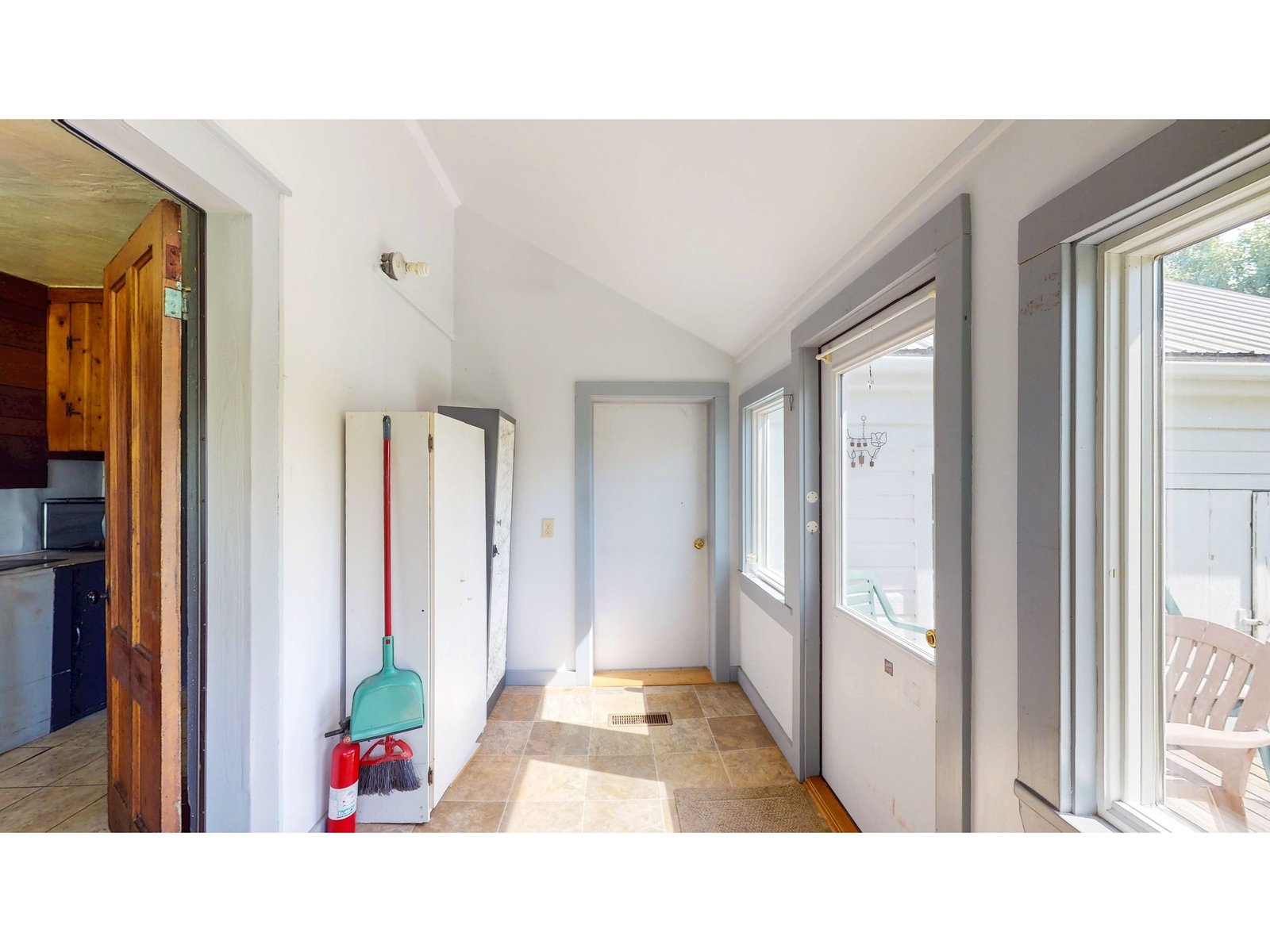 1703 Crown Point Road