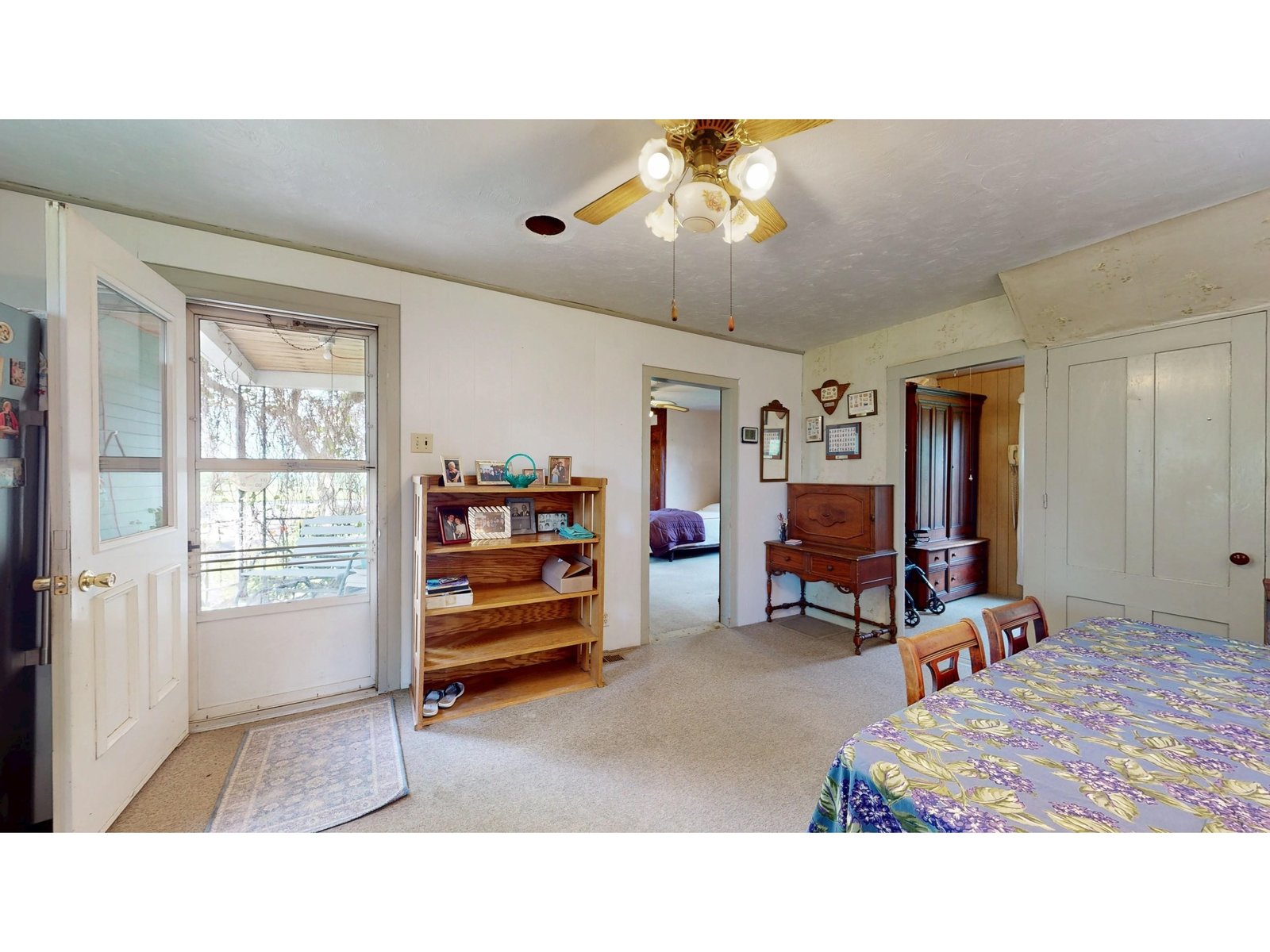 1703 Crown Point Road