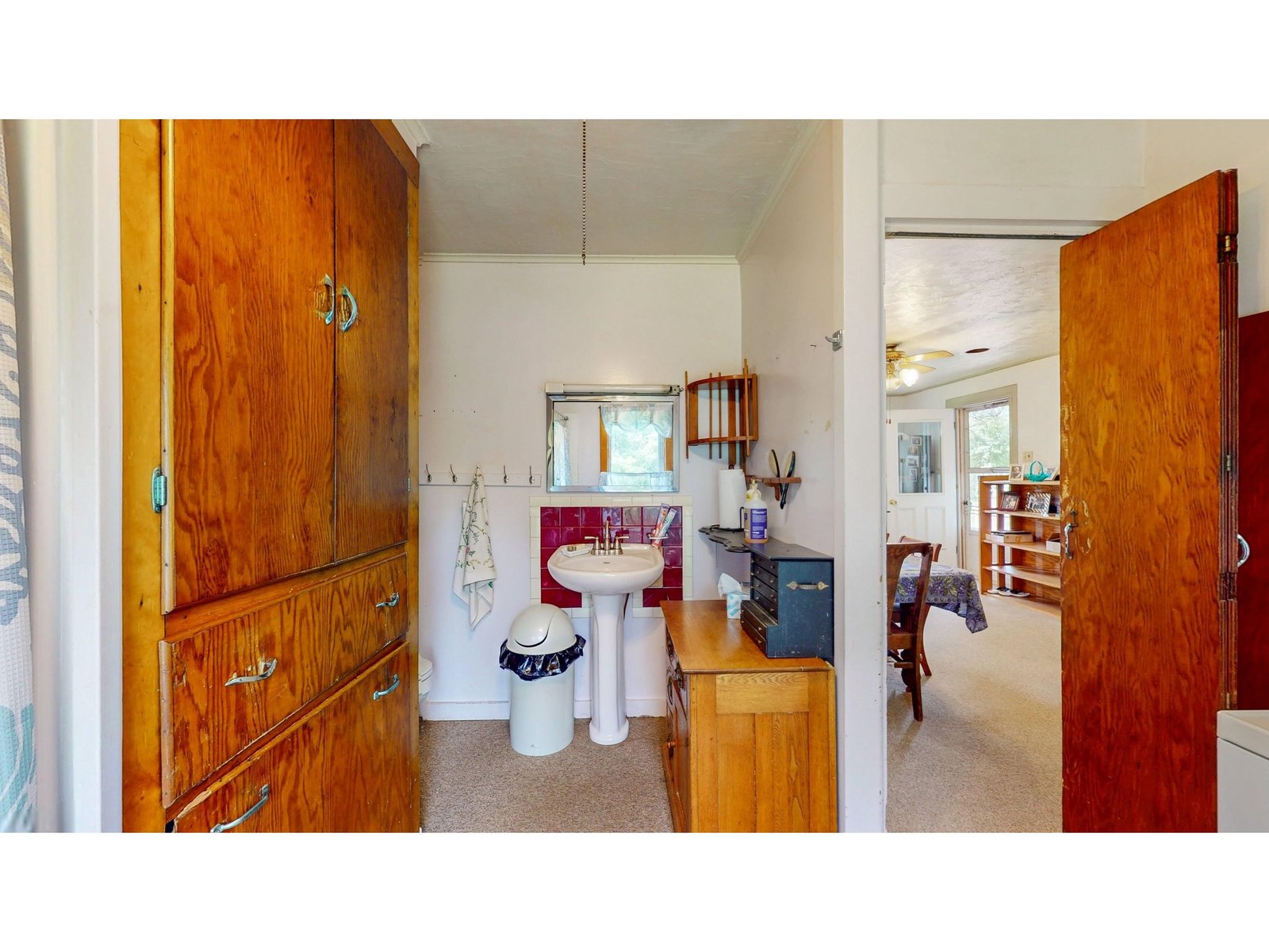 1703 Crown Point Road