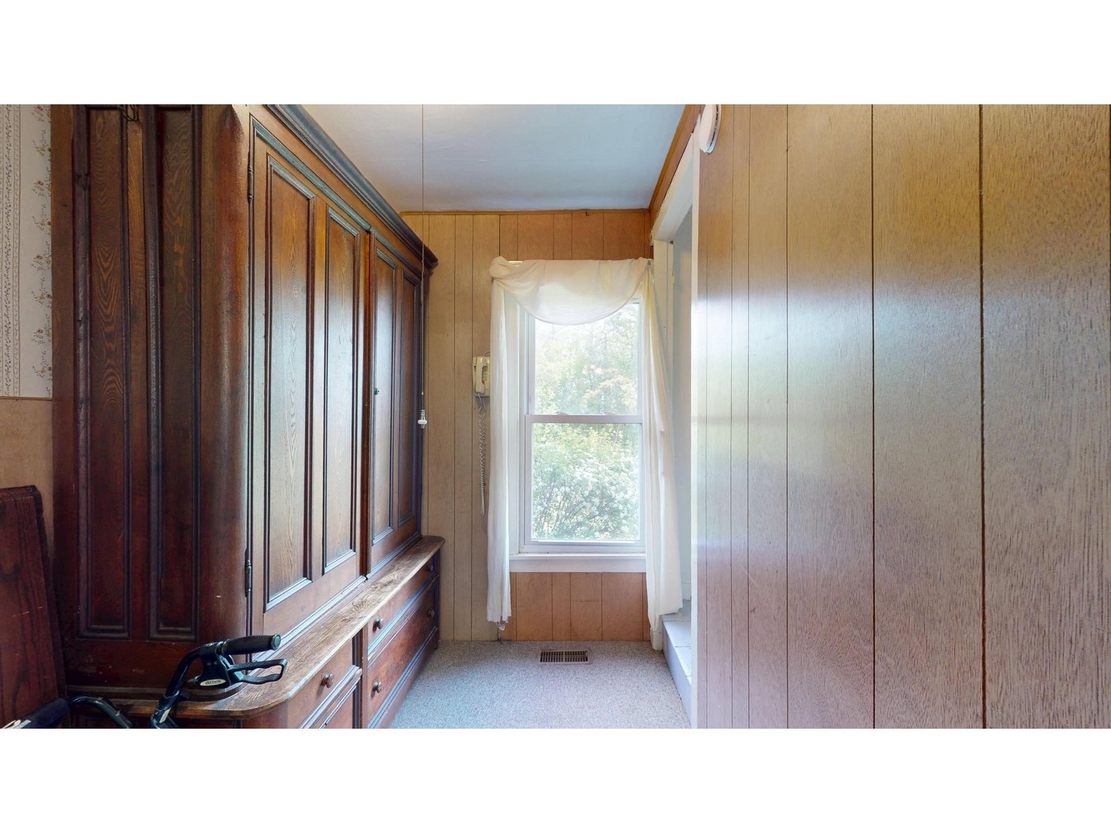 1703 Crown Point Road