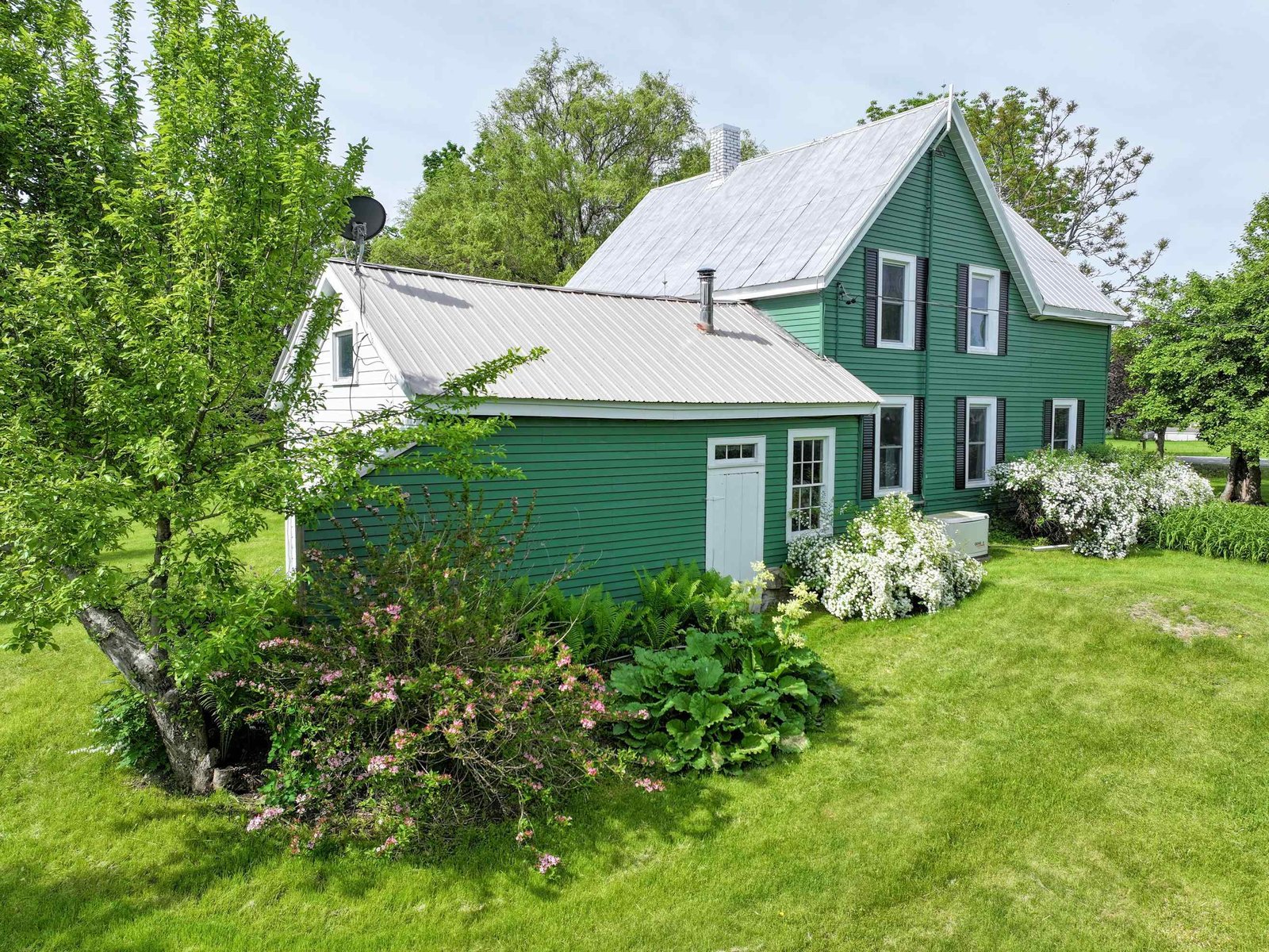 1703 Crown Point Road
