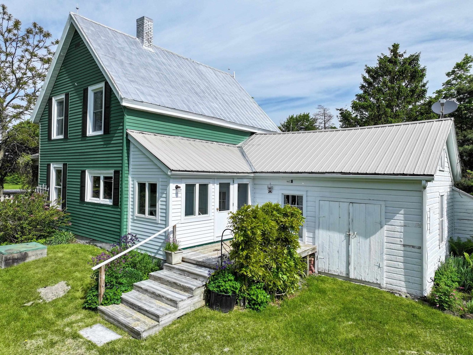 1703 Crown Point Road