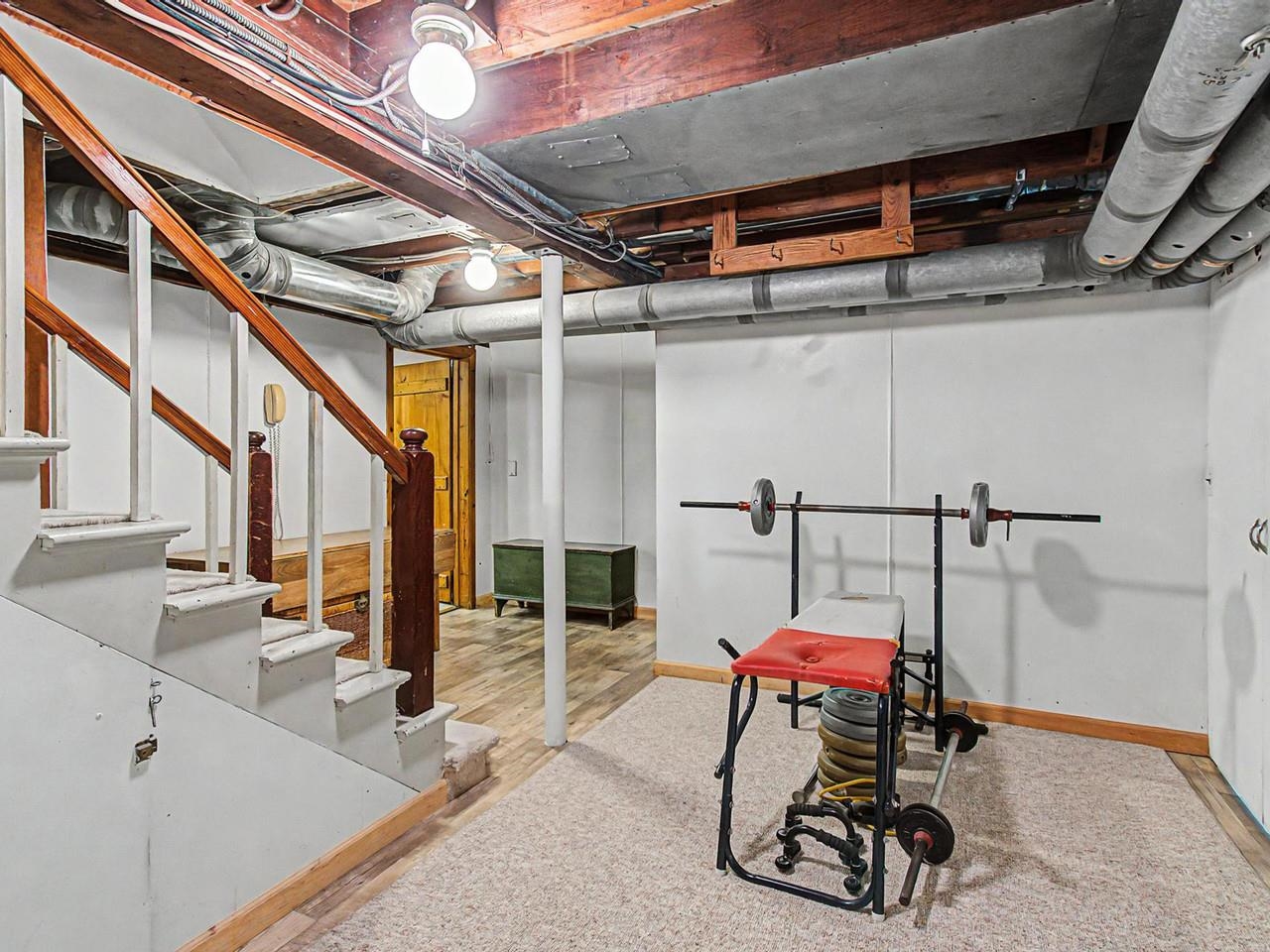 Workout/flex space