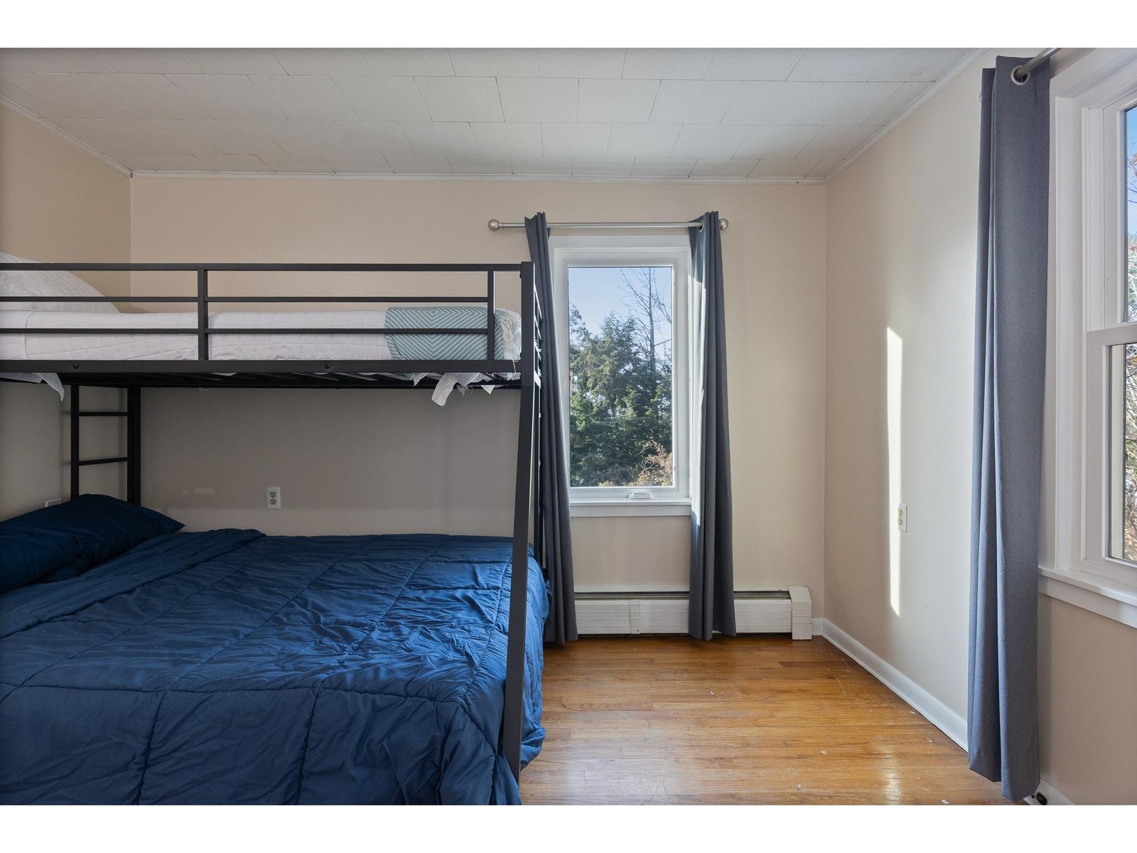 10 Donnelly Court (Lower Unit)