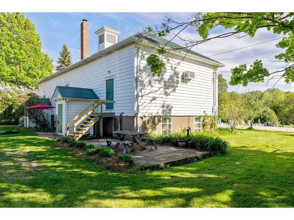 172 School Street