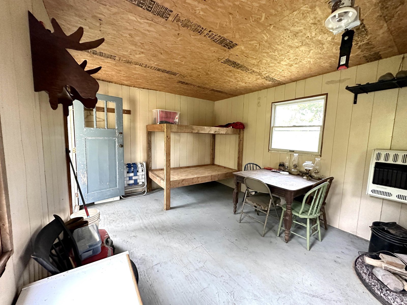 1723 Lightening Ridge Road