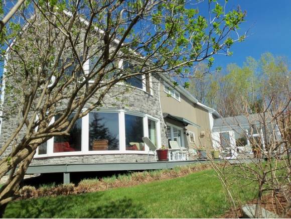 1724 Kenyon Road
