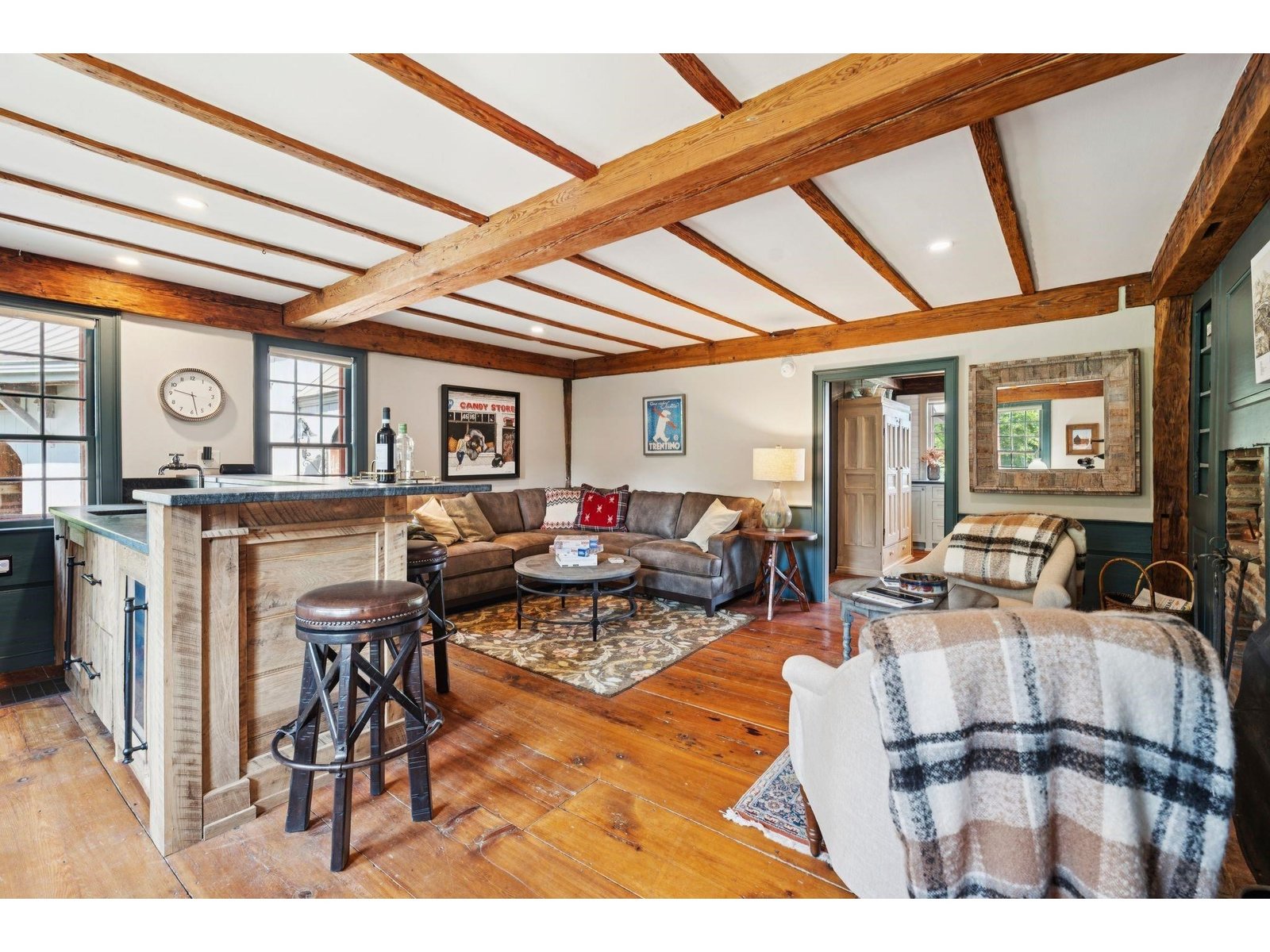 1726 Skitchewaug Trail