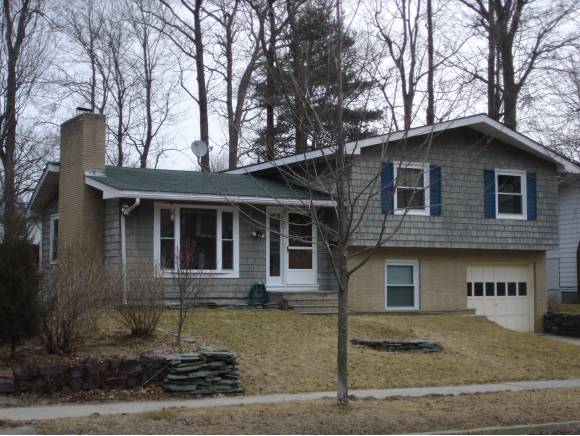 173 Curtis Ave
