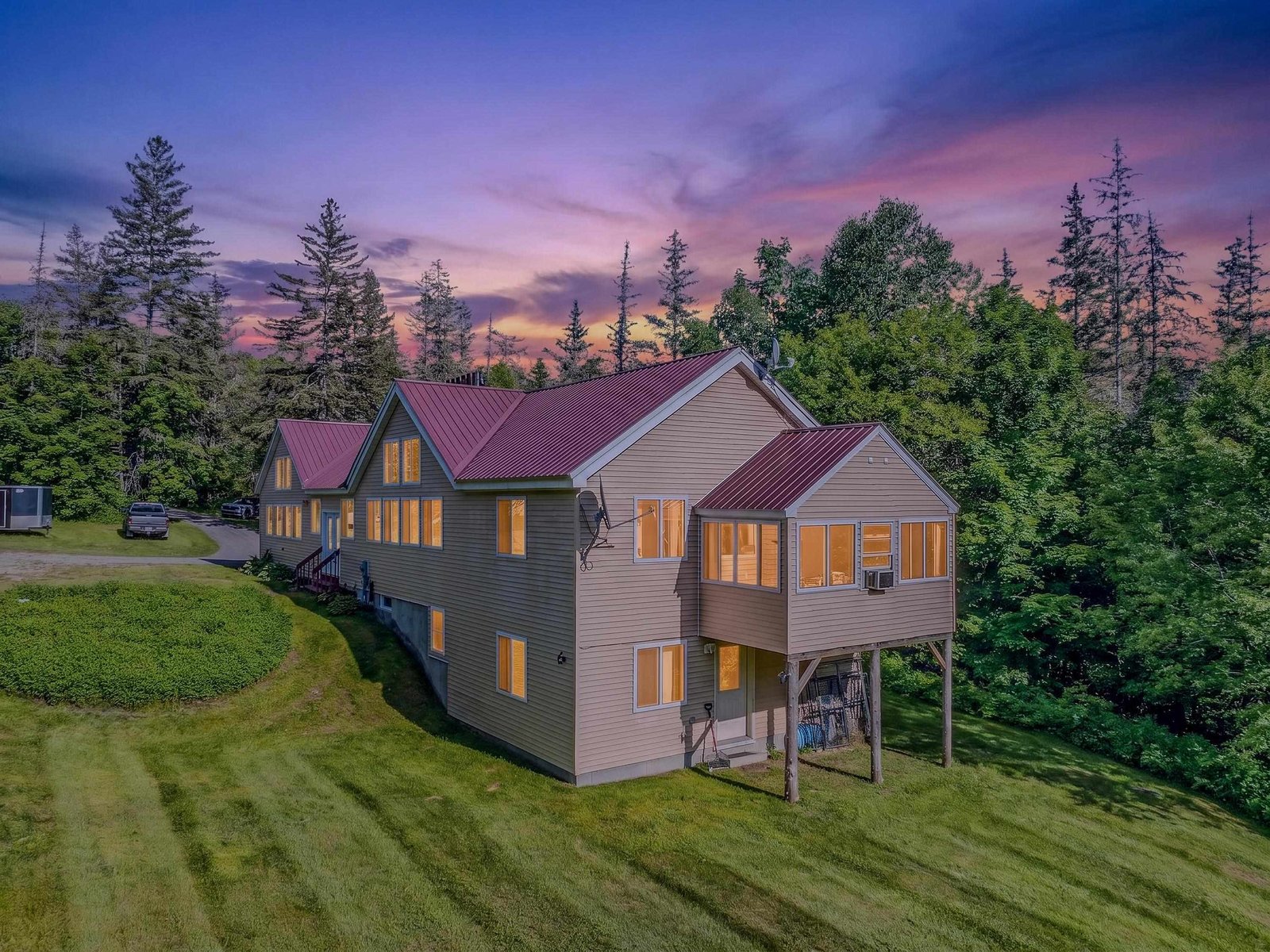 1736 Grimes Road