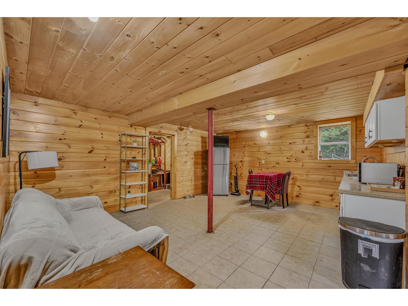 1736 Grimes Road