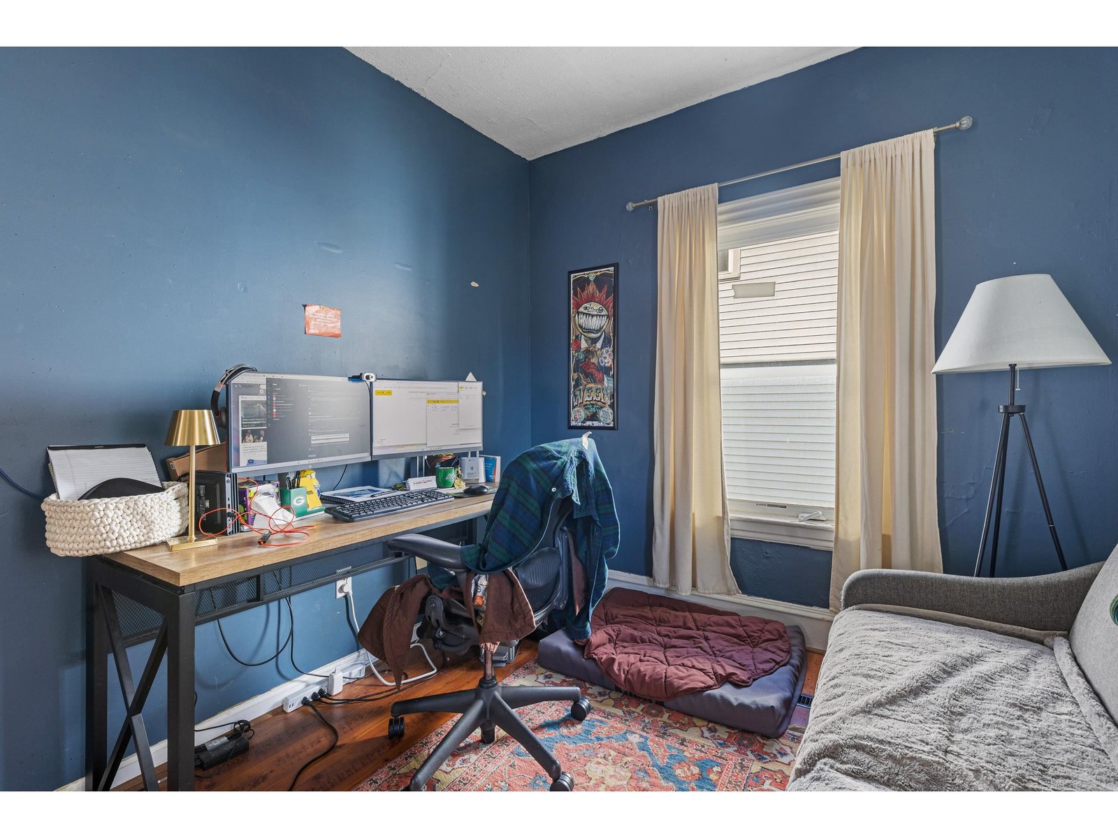 176 (Lower): Bedroom 2