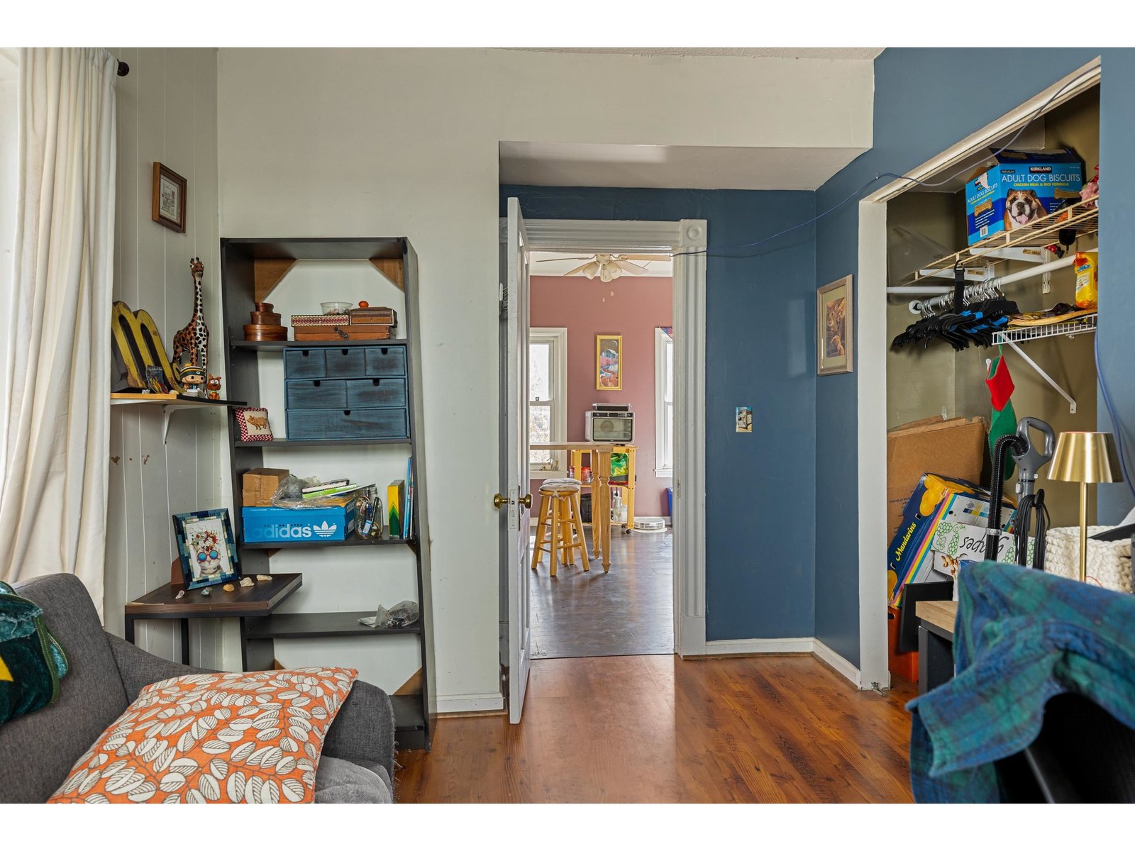 176 (Lower): Bedroom 2