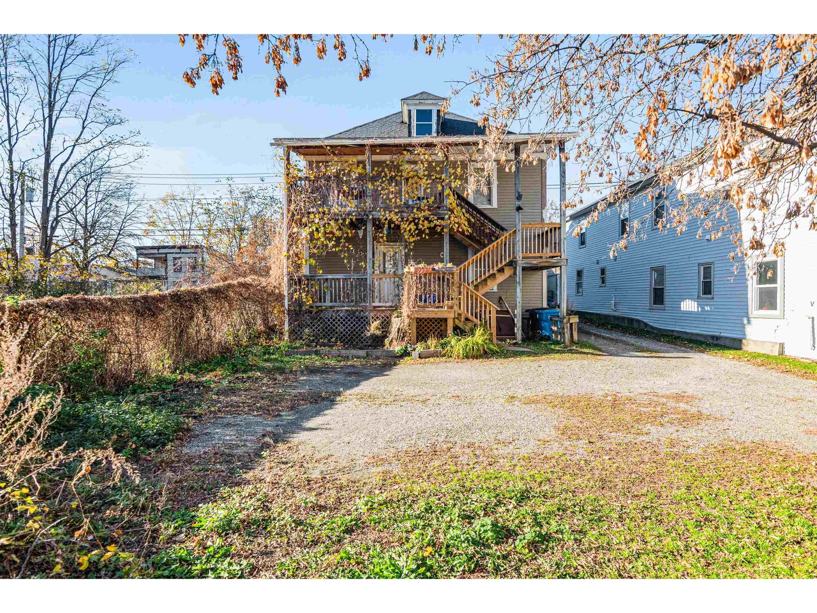 174-176 Intervale Avenue