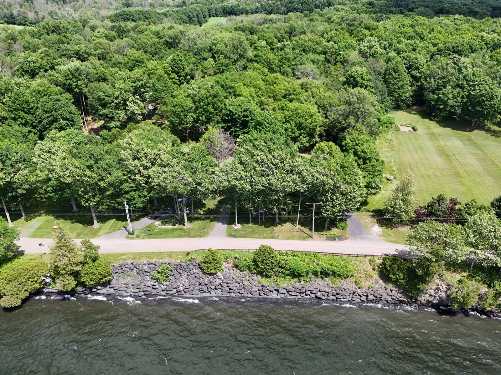 1741 South End Road
