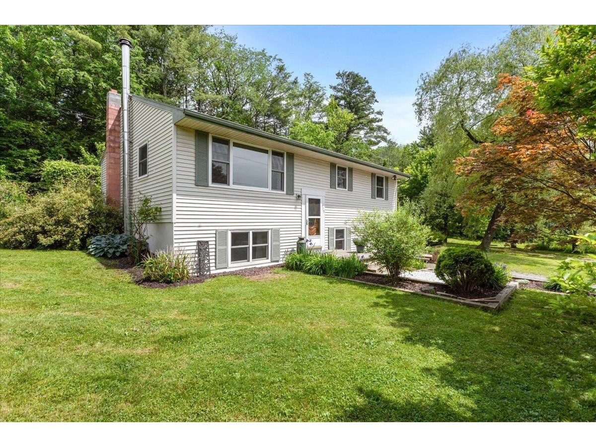 175 Rocky Ridge Circle