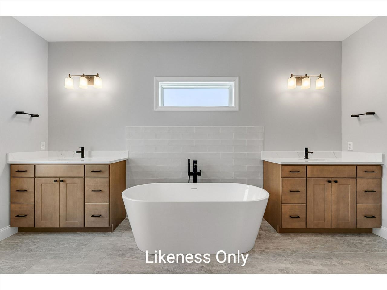 Luxurious Primary Bath