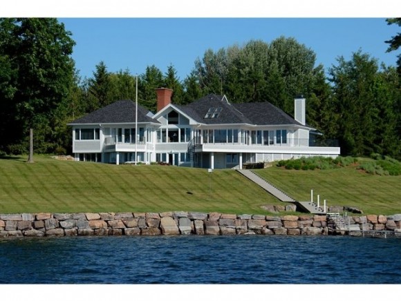 176 Mariners Cove