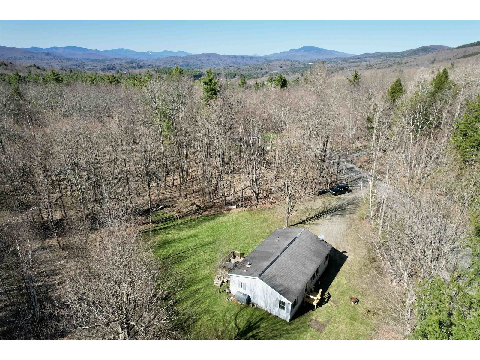 1762 South Hill Road, Moretown