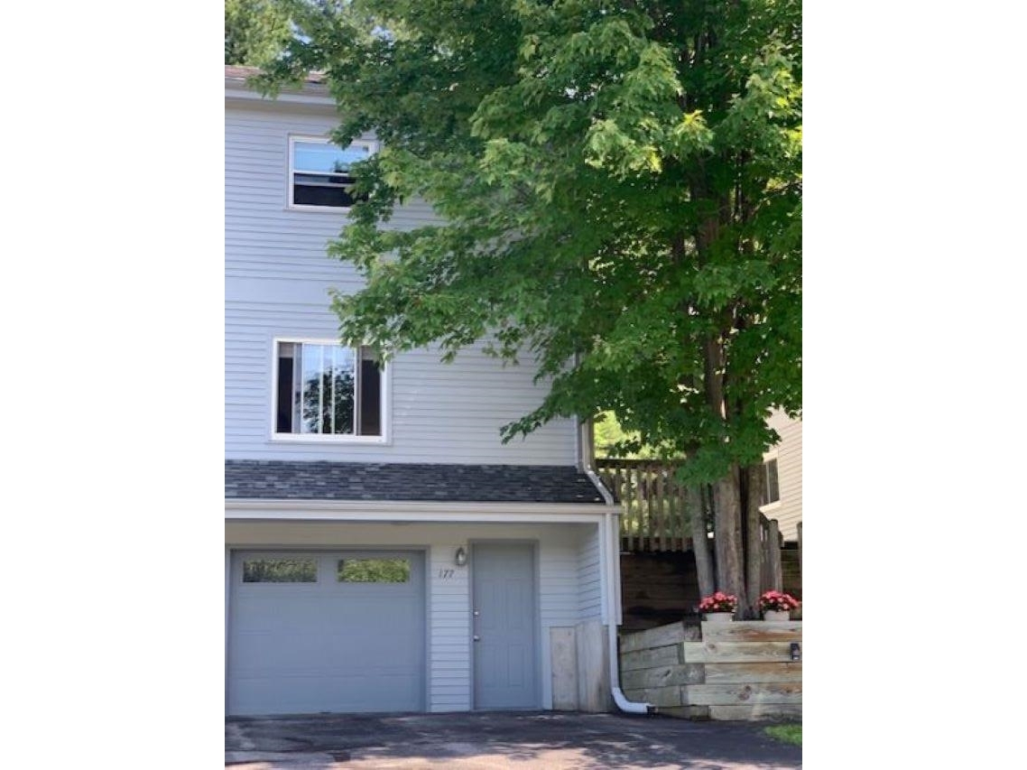 177 Valleyfield Drive