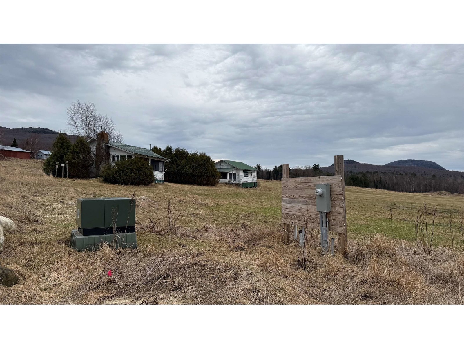 178, 210 LaCross Lane