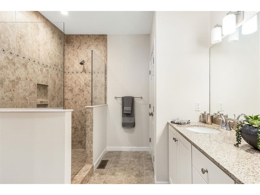 178 Sweeney Farm Road, Unit Lot 4