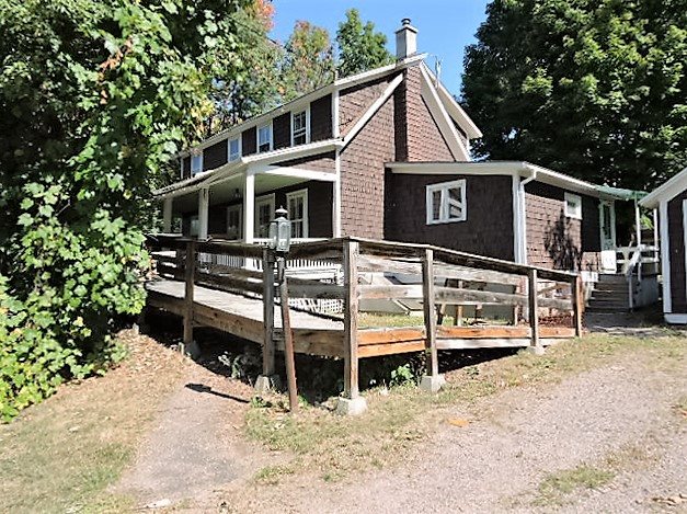 18 Appletree Court