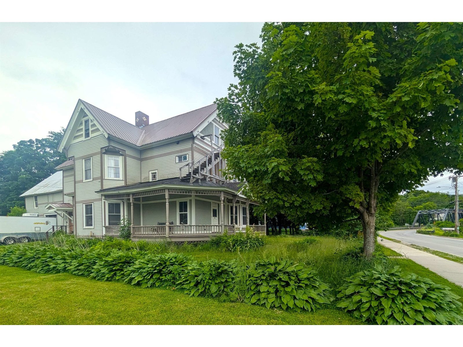 18 Clark Avenue