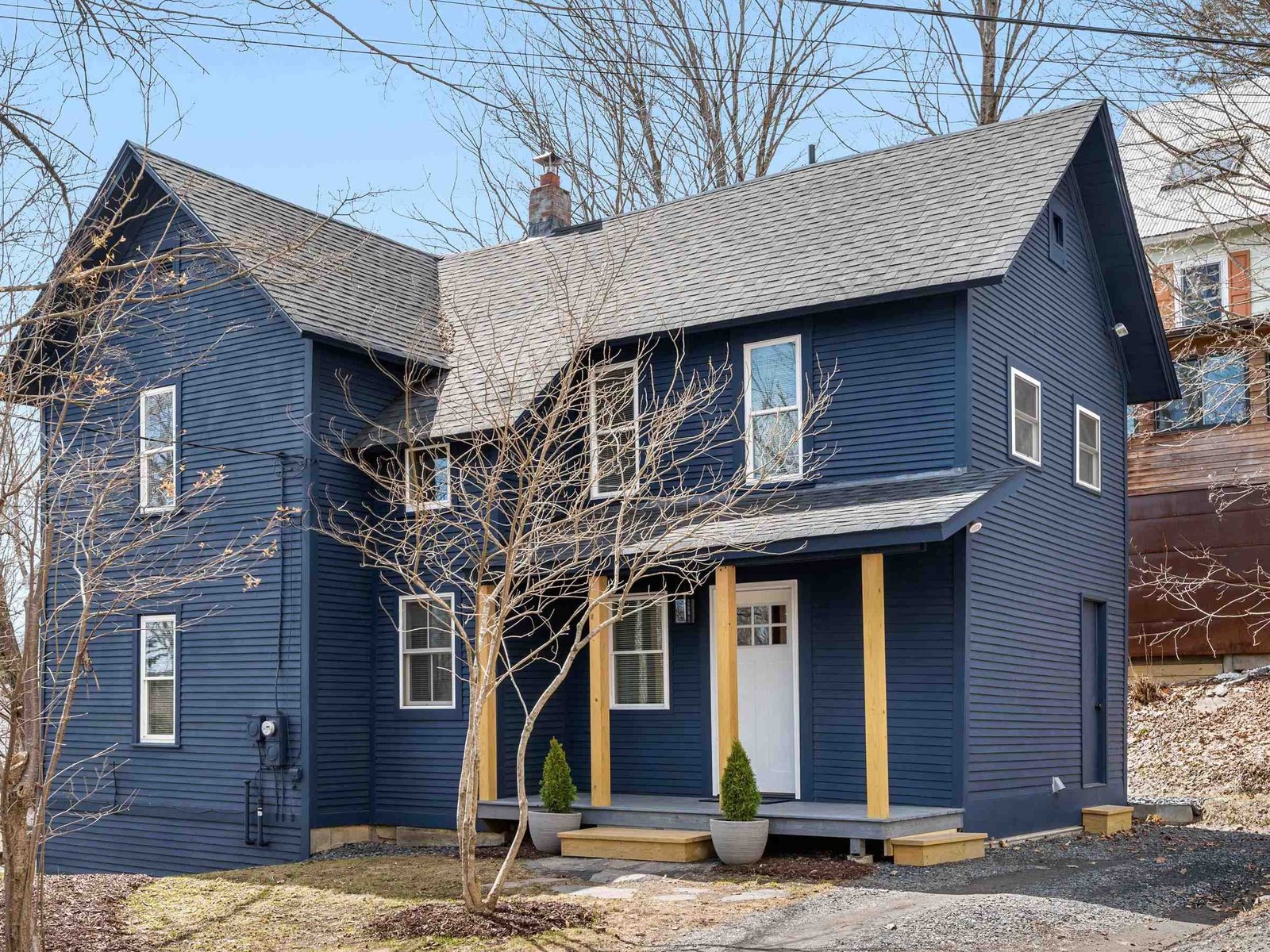 18 Cliff Street