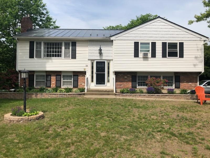18 Cranwell Avenue