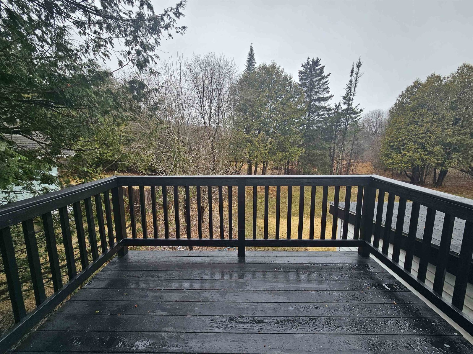 2nd floor balcony