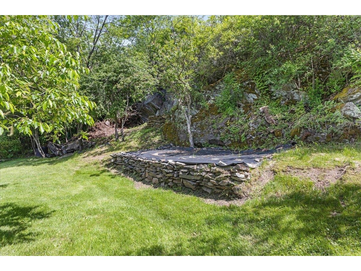 18 Fairview Drive